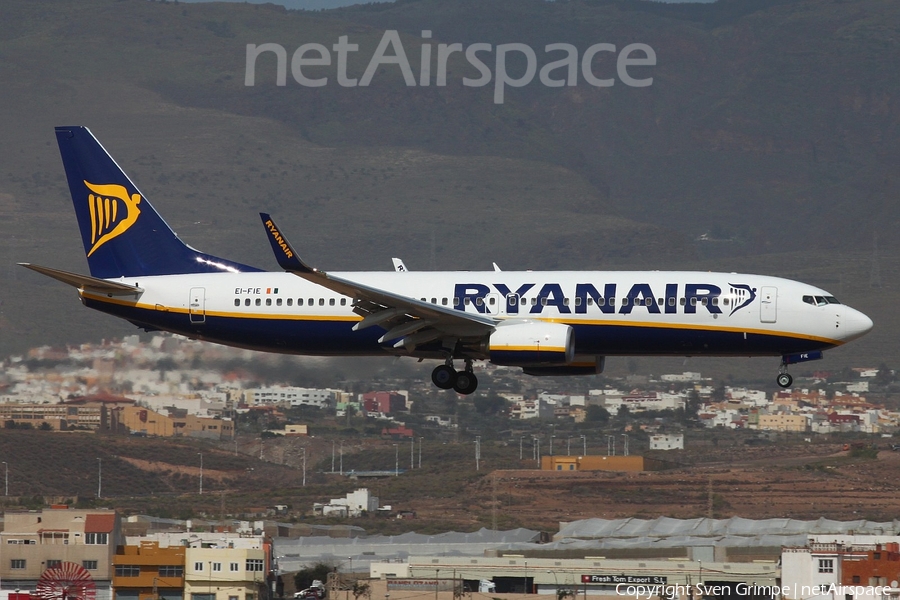 Ryanair Boeing 737-8AS (EI-FIE) | Photo 73862