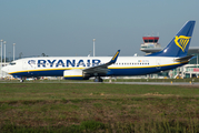 Ryanair Boeing 737-8AS (EI-FIL) at  Porto, Portugal