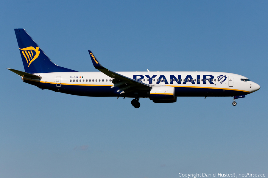 Ryanair Boeing 737-8AS (EI-FIN) | Photo 490683