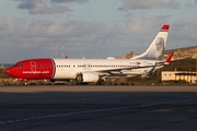 Norwegian Air International Boeing 737-8JP (EI-FJG) at  Gran Canaria, Spain