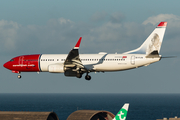 Norwegian Air International Boeing 737-8JP (EI-FJW) at  Gran Canaria, Spain