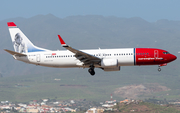 Norwegian Air International Boeing 737-8JP (EI-FJW) at  Gran Canaria, Spain