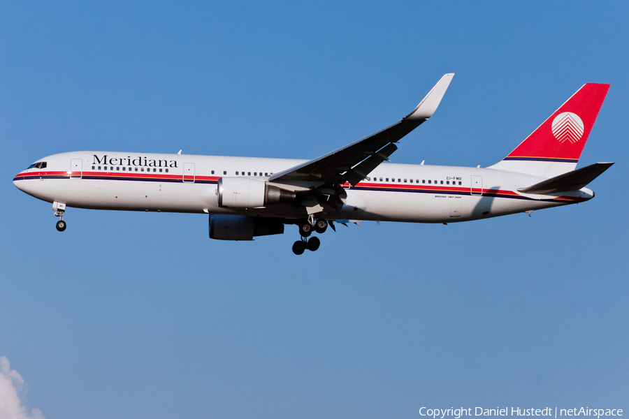 Meridiana Boeing 767-304(ER) (EI-FMR) | Photo 472275