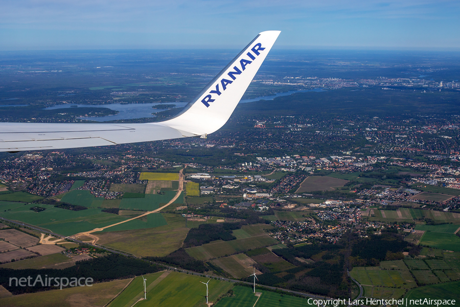 Ryanair Boeing 737-8AS (EI-FOM) | Photo 318674