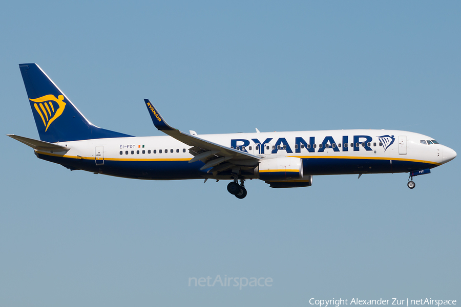 Ryanair Boeing 737-8AS (EI-FOT) | Photo 243319