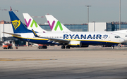 Ryanair Boeing 737-8AS (EI-FOV) at  Madrid - Barajas, Spain