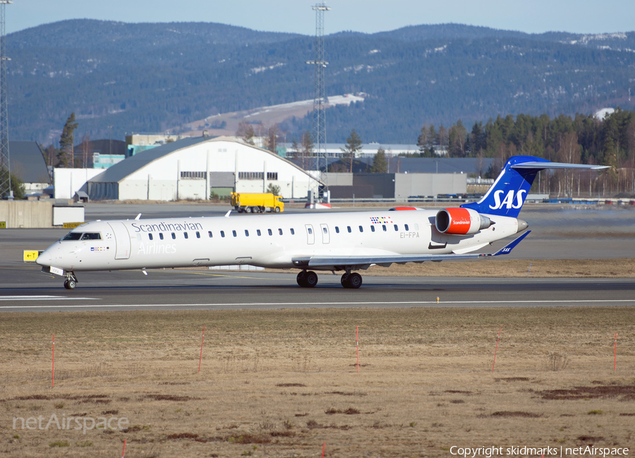 SAS - Scandinavian Airlines Bombardier CRJ-900LR (EI-FPA) | Photo 156797