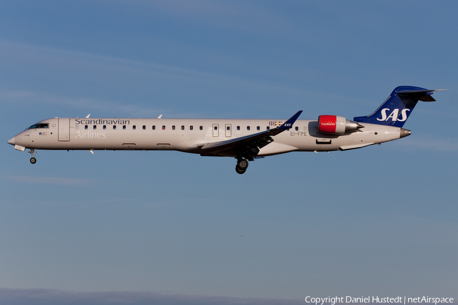SAS - Scandinavian Airlines Bombardier CRJ-900LR (EI-FPE) | Photo 421838