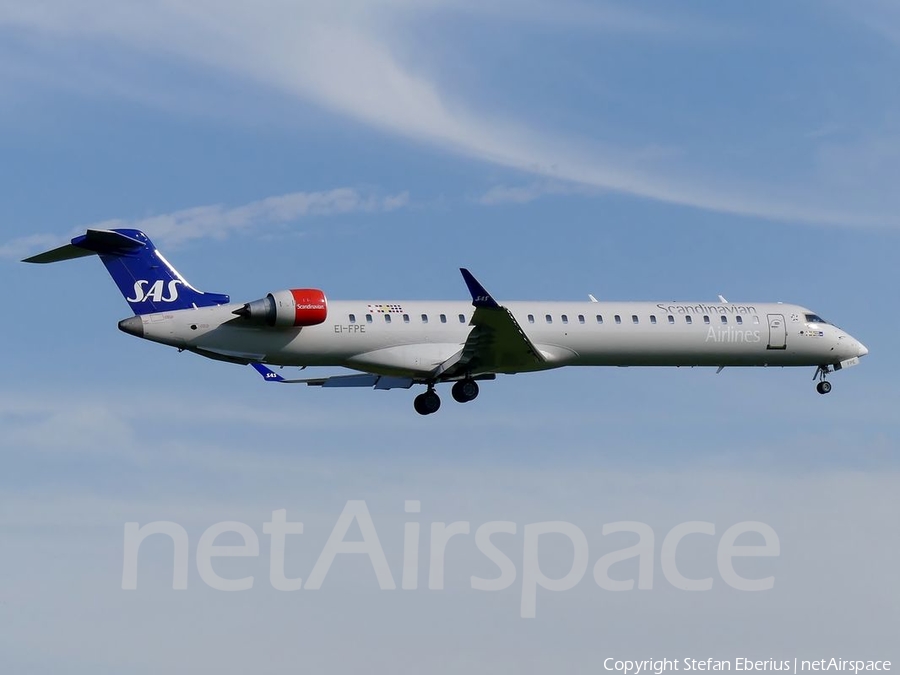 SAS - Scandinavian Airlines Bombardier CRJ-900LR (EI-FPE) | Photo 174626