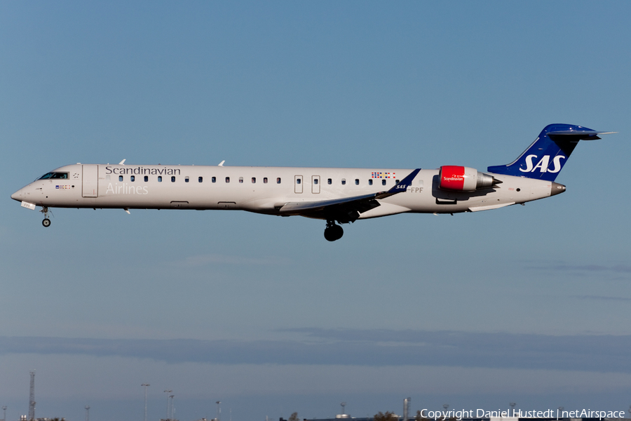 SAS - Scandinavian Airlines Bombardier CRJ-900LR (EI-FPF) | Photo 422164