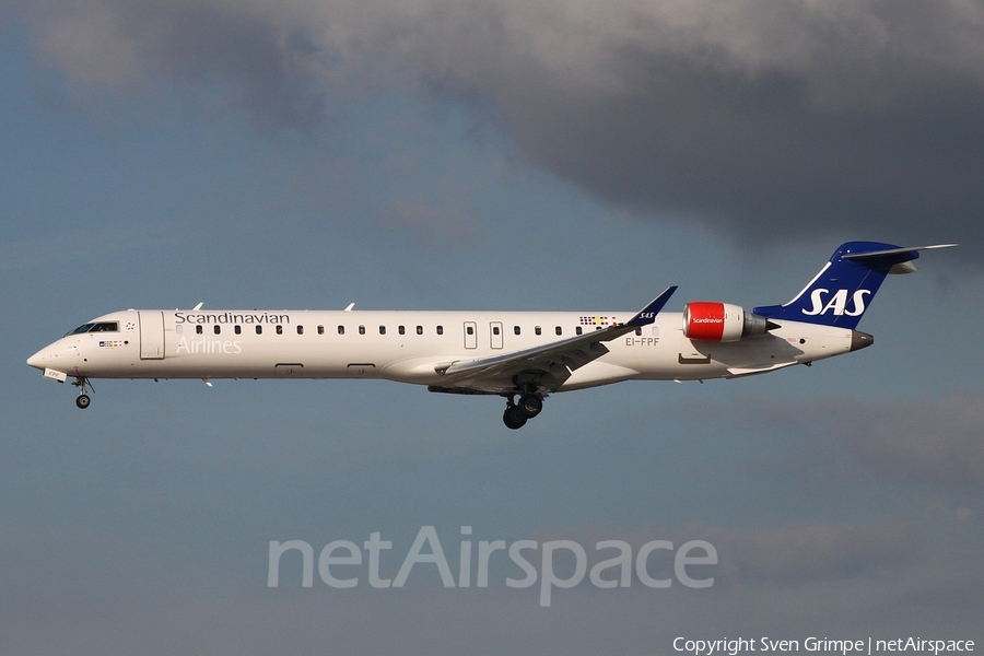 SAS - Scandinavian Airlines Bombardier CRJ-900LR (EI-FPF) | Photo 168983