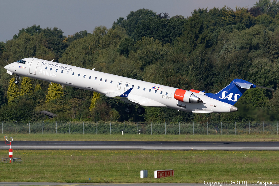 SAS - Scandinavian Airlines Bombardier CRJ-900LR (EI-FPG) | Photo 188882