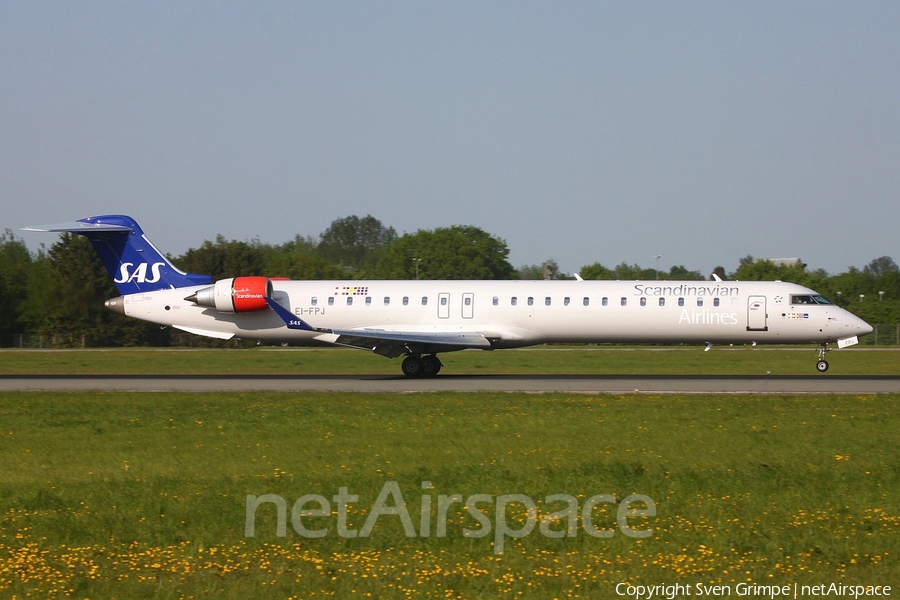 SAS - Scandinavian Airlines Bombardier CRJ-900LR (EI-FPJ) | Photo 289072