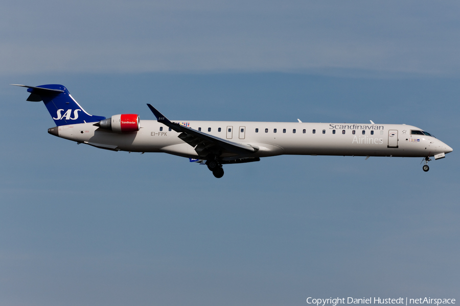 SAS - Scandinavian Airlines Bombardier CRJ-900LR (EI-FPK) | Photo 422707