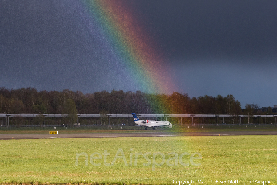 SAS - Scandinavian Airlines Bombardier CRJ-900LR (EI-FPK) | Photo 156605