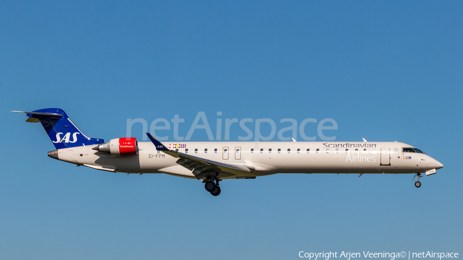 SAS - Scandinavian Airlines Bombardier CRJ-900LR (EI-FPM) | Photo 282407