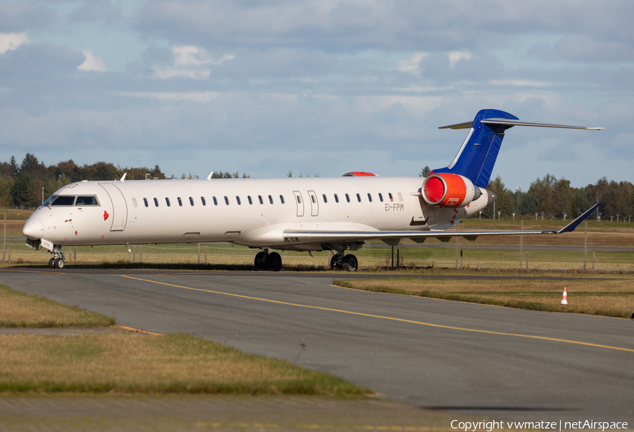 SAS - Scandinavian Airlines Bombardier CRJ-900LR (EI-FPM) | Photo 407417