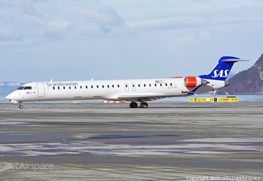 SAS - Scandinavian Airlines Bombardier CRJ-900LR (EI-FPM) | Photo 152953