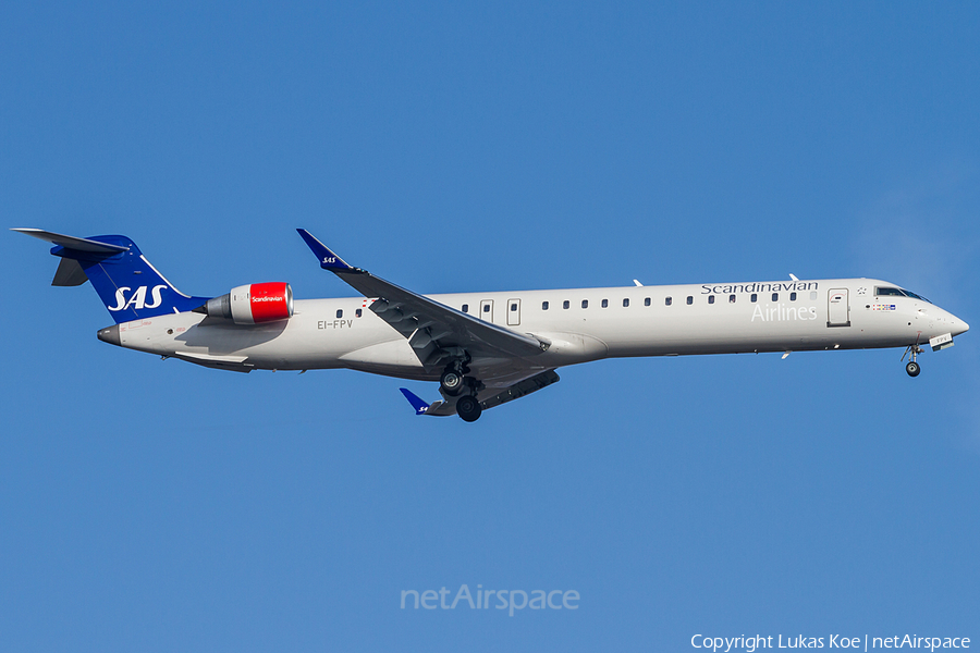 SAS - Scandinavian Airlines Bombardier CRJ-900LR (EI-FPV) | Photo 232885