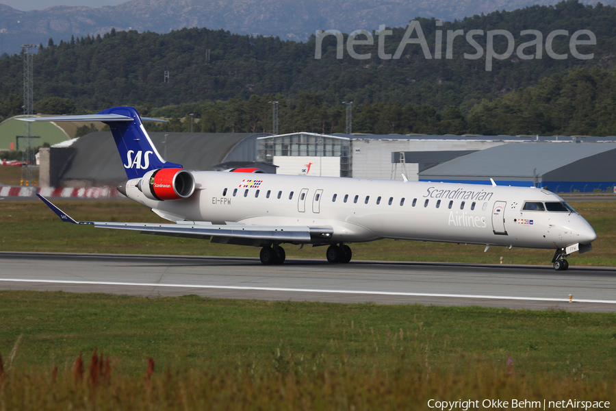SAS - Scandinavian Airlines (CityJet) Bombardier CRJ-900LR (EI-FPW) | Photo 254121