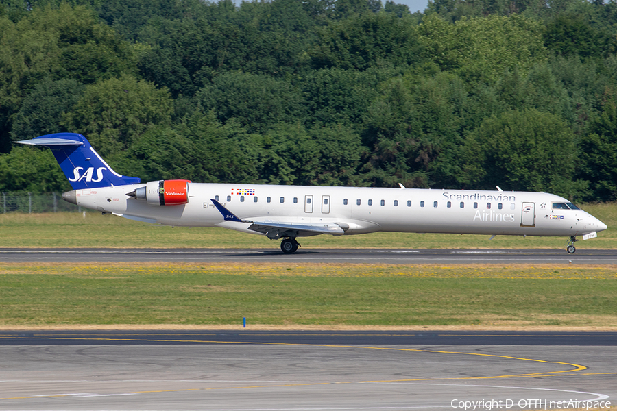 SAS - Scandinavian Airlines (CityJet) Bombardier CRJ-900LR (EI-FPW) | Photo 247086