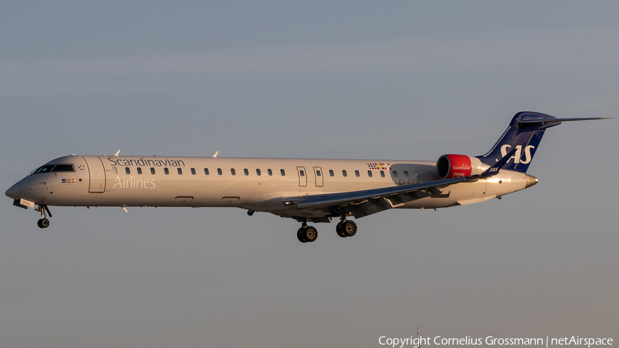 SAS - Scandinavian Airlines (CityJet) Bombardier CRJ-900LR (EI-FPW) | Photo 402853