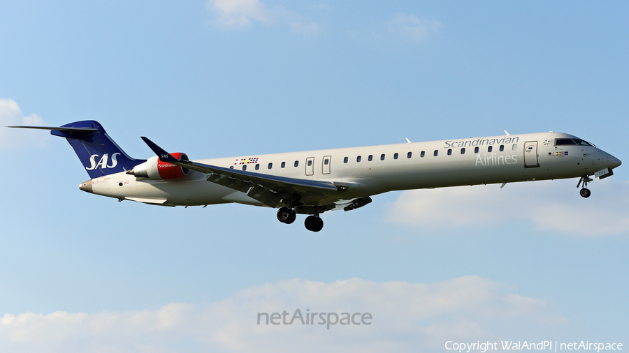 SAS - Scandinavian Airlines (CityJet) Bombardier CRJ-900LR (EI-FPX) | Photo 454079