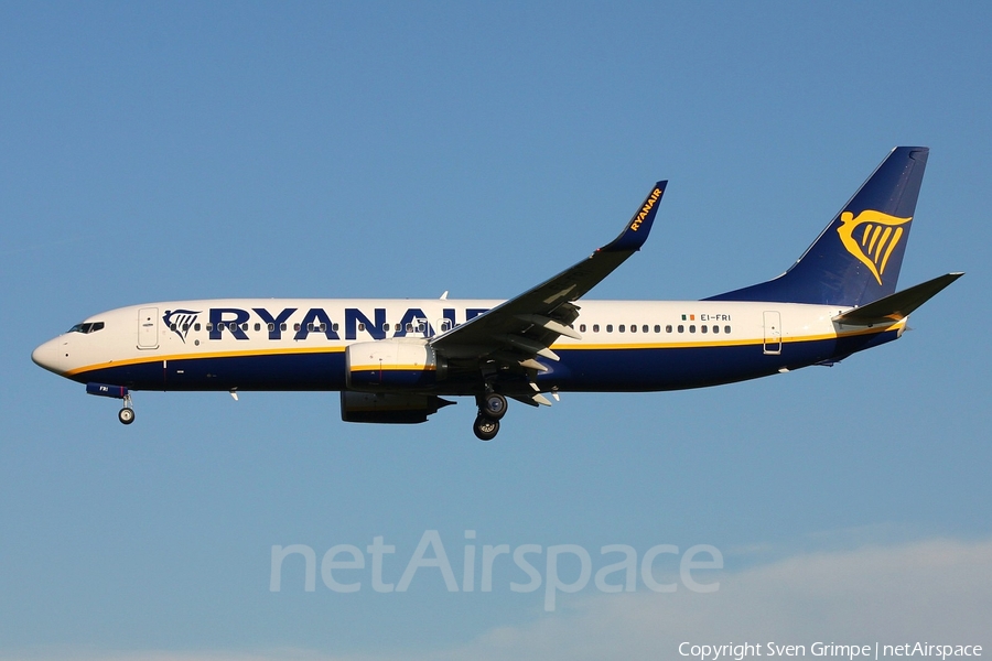 Ryanair Boeing 737-8AS (EI-FRI) | Photo 110601