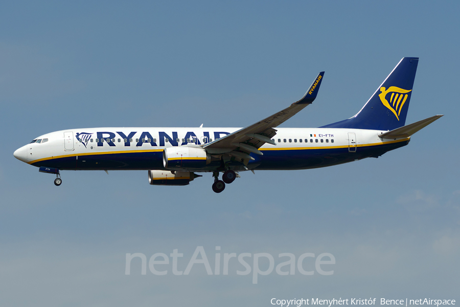 Ryanair Boeing 737-8AS (EI-FTH) | Photo 405070