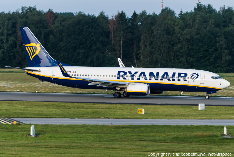 Ryanair Boeing 737-8AS (EI-FTT) | Photo 331394