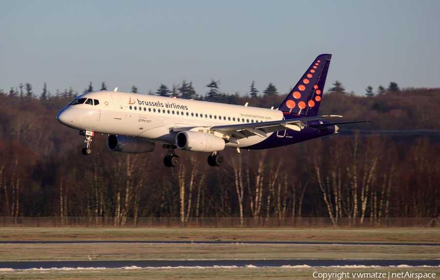 Brussels Airlines (CityJet) Sukhoi Superjet 100-95B (EI-FWF) | Photo 203360
