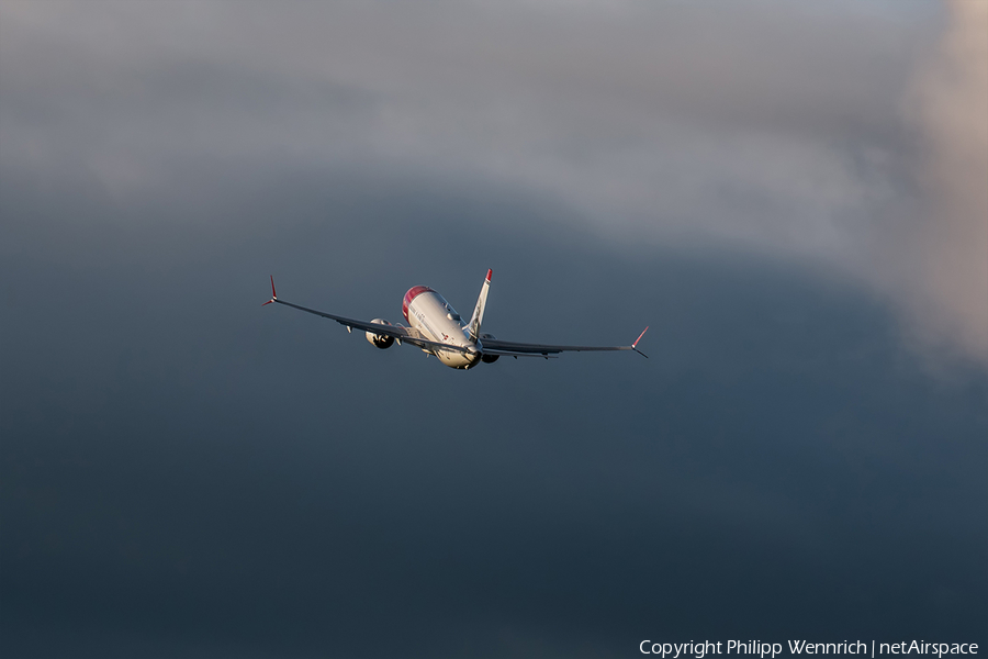 Norwegian Air International Boeing 737-8 MAX (EI-FYI) | Photo 292390