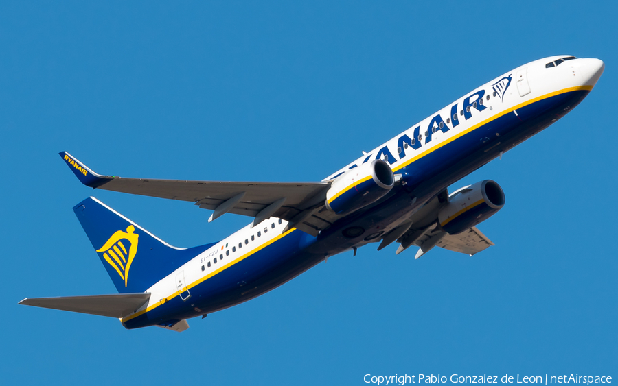 Ryanair Boeing 737-8AS (EI-FZJ) | Photo 352595