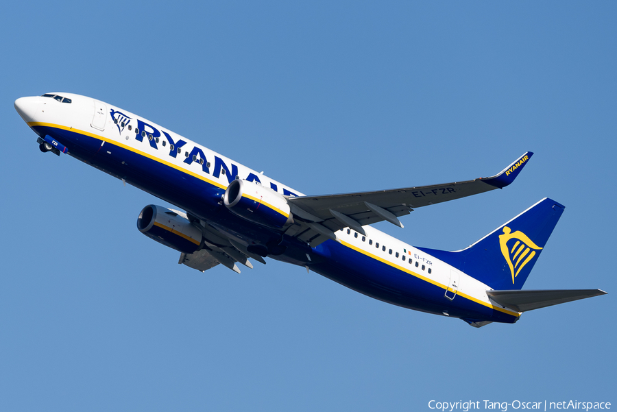 Ryanair Boeing 737-8AS (EI-FZR) | Photo 546724