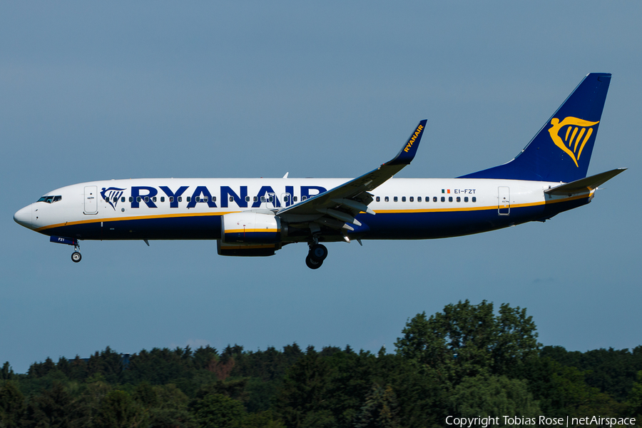 Ryanair Boeing 737-8AS (EI-FZT) | Photo 335065