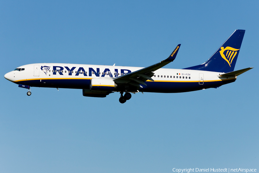 Ryanair Boeing 737-8AS (EI-FZV) | Photo 482350