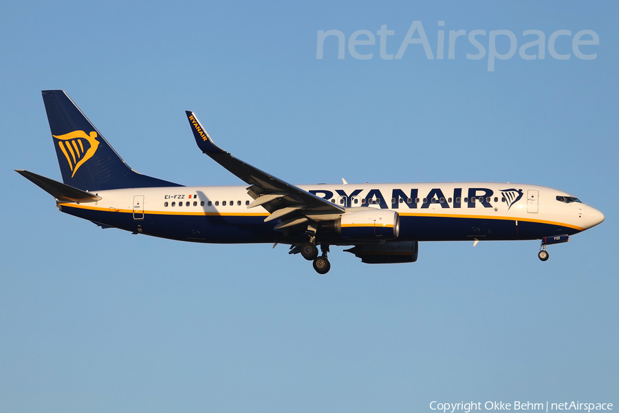 Ryanair Boeing 737-8AS (EI-FZZ) | Photo 220908