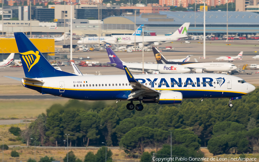 Ryanair Boeing 737-8AS (EI-GDA) | Photo 336298