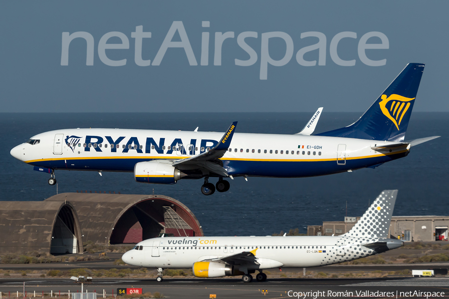 Ryanair Boeing 737-8AS (EI-GDH) | Photo 347860