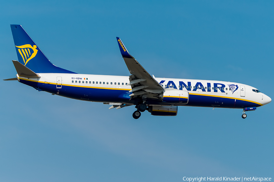 Ryanair Boeing 737-8AS (EI-GDW) | Photo 295422