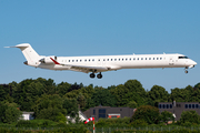 Hibernian Airlines Bombardier CRJ-1000 (EI-HBA) at  Hamburg - Fuhlsbuettel (Helmut Schmidt), Germany