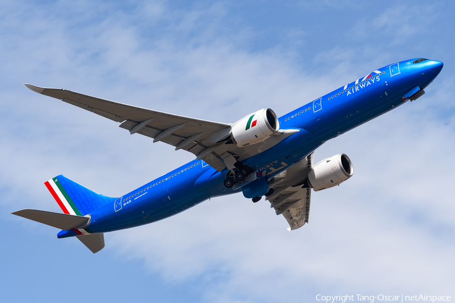 ITA Airways Airbus A330-941N (EI-HJS) | Photo 635850
