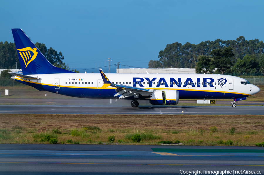 Ryanair Boeing 737-8-200 (EI-IKH) | Photo 645534