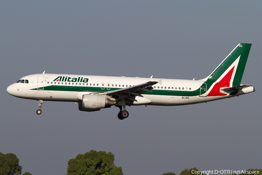 Alitalia Airbus A320-214 (EI-IKL) | Photo 507024