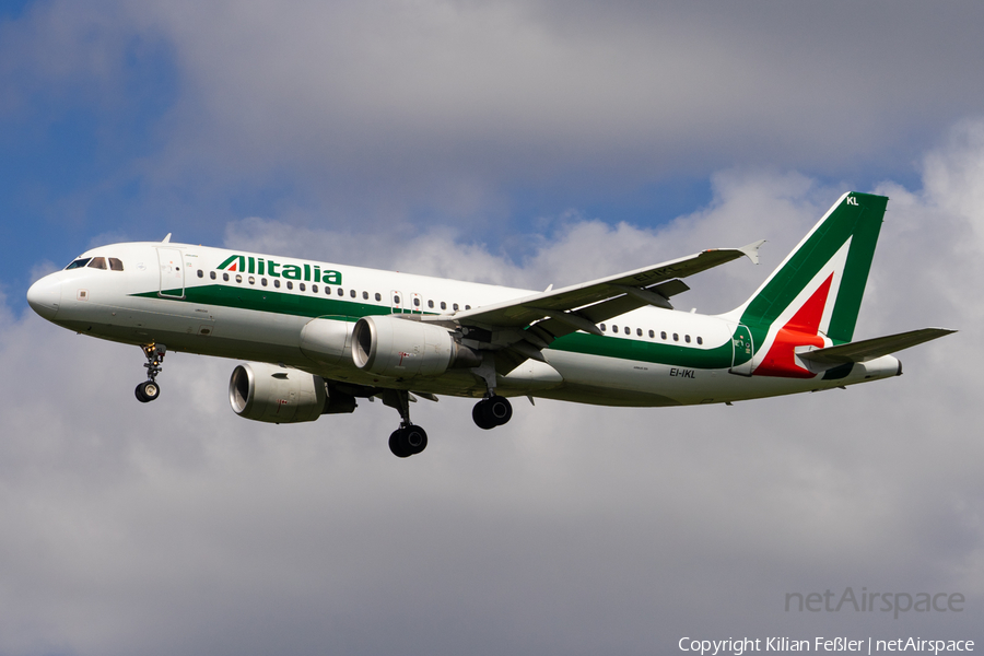 Alitalia Airbus A320-214 (EI-IKL) | Photo 507363