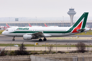 Alitalia Airbus A320-214 (EI-IKL) at  Madrid - Barajas, Spain