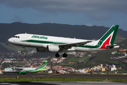 Alitalia Airbus A320-214 (EI-IKL) at  Tenerife Norte - Los Rodeos, Spain