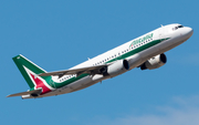 Alitalia Airbus A320-214 (EI-IKU) at  Madrid - Barajas, Spain