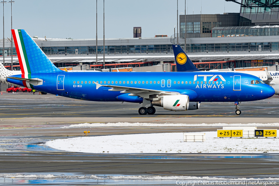 ITA Airways Airbus A320-214 (EI-IKU) | Photo 501495