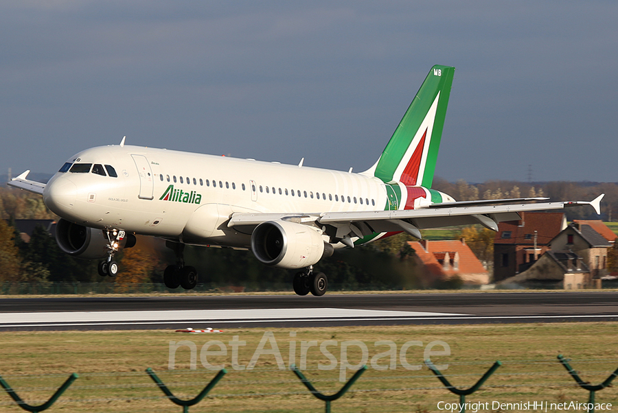 Alitalia Airbus A319-112 (EI-IMB) | Photo 360707